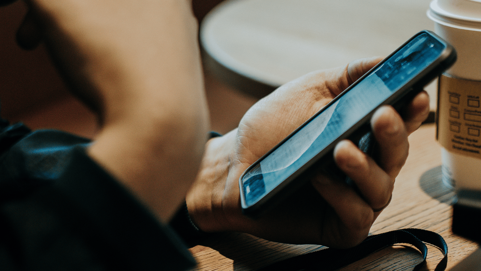 Apps for Restaurant Owners: 7 Essential Tools